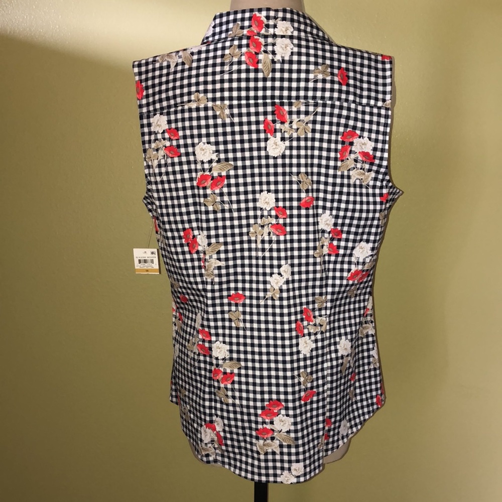 🔥NWT🔥 Charter Club Women’s Sleeveless Button Up Front Blouse - Picture 2 of 7